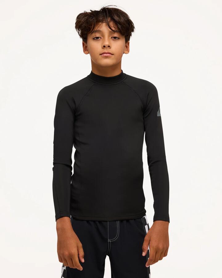 Image of a model wearing Tops. Product name - Quiksilver Boys 8-16 Everyday Heat Long Sleeve Id Rashguard Black in Black colour by brand - Quiksilver