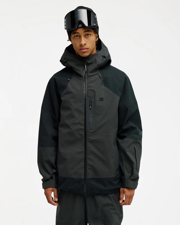 Image of Coats & Jackets. Product name - DC Shoes Mens Storm Divison 30K 3L Shell Jacket Black in Black colour by brand - DC Shoes