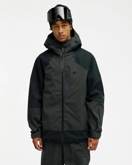 Image of Coats & Jackets. Product name - DC Shoes Mens Storm Divison 30K 3L Shell Jacket Black in Black colour by brand - DC Shoes