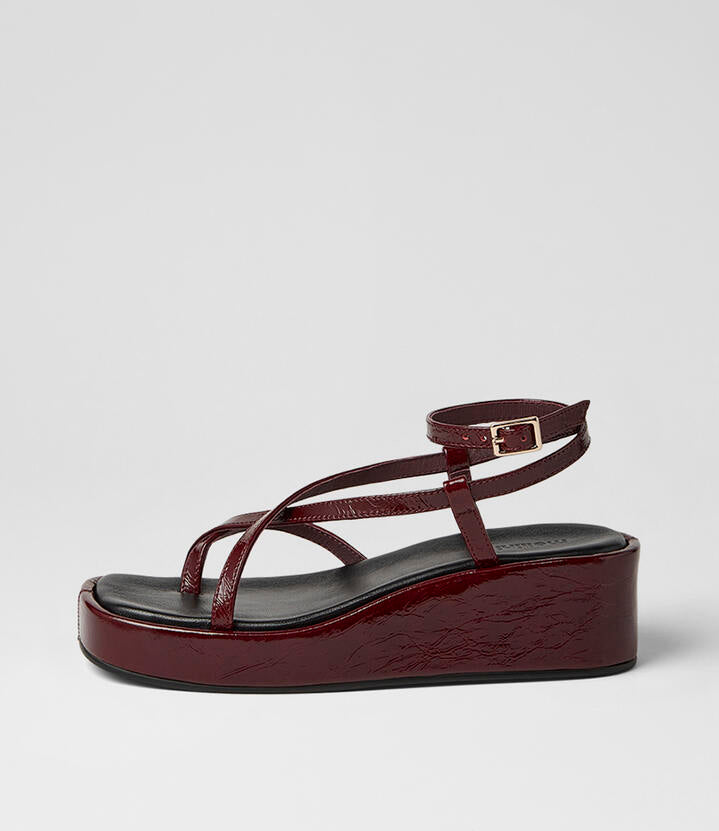 Image of Sandals. Product name - Cinsere Bordeaux Crinkle Leather Sandals in Bordeaux colour by brand - MOLLINI