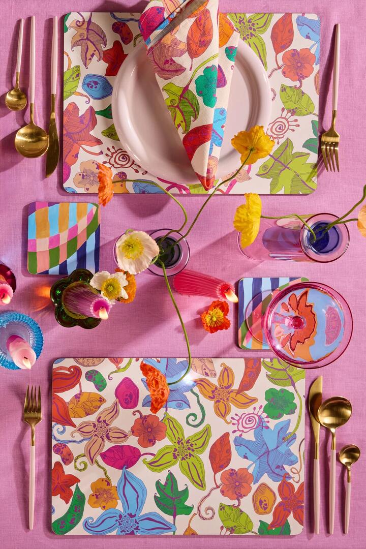 Image of Kitchen & Dining. Product name - Pop Botanical Placemat Set 4 in Print colour by brand - Gorman