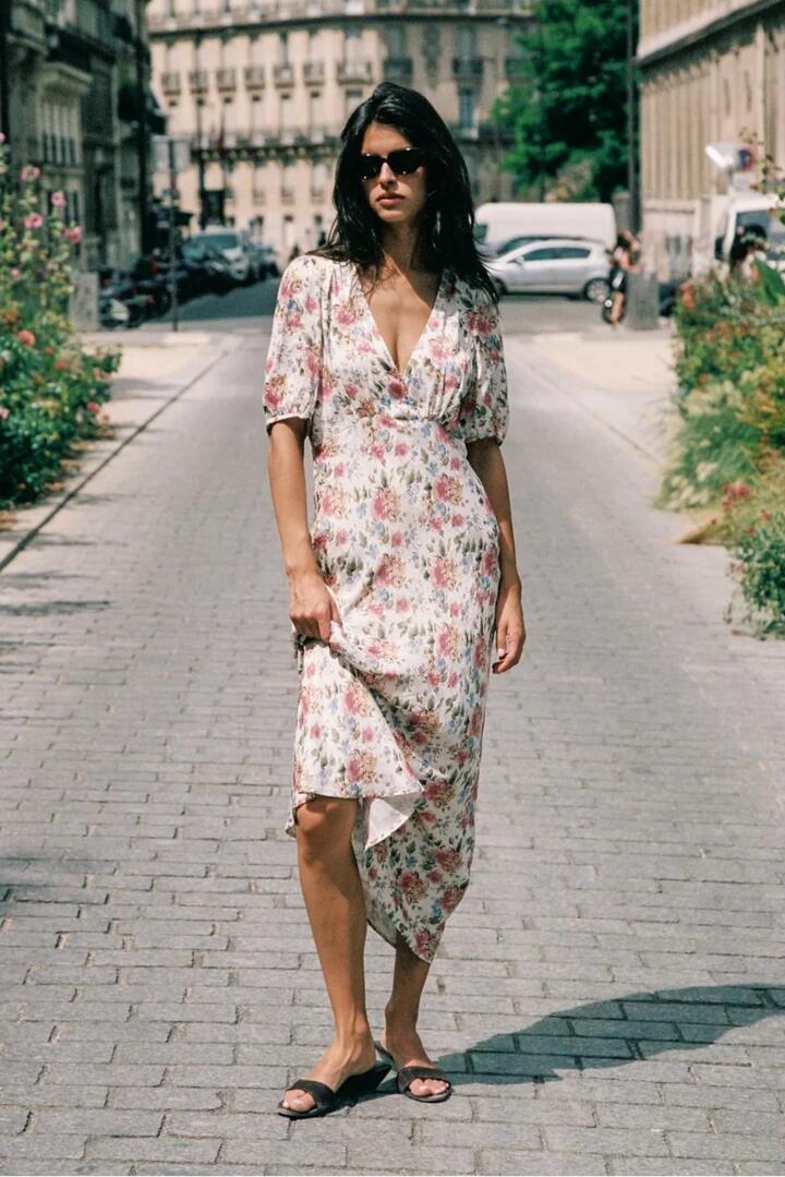 Image of Dresses. Product name - Pamela White Floral SS Sleeve Midi Dress in White colour by brand - Auguste The Label
