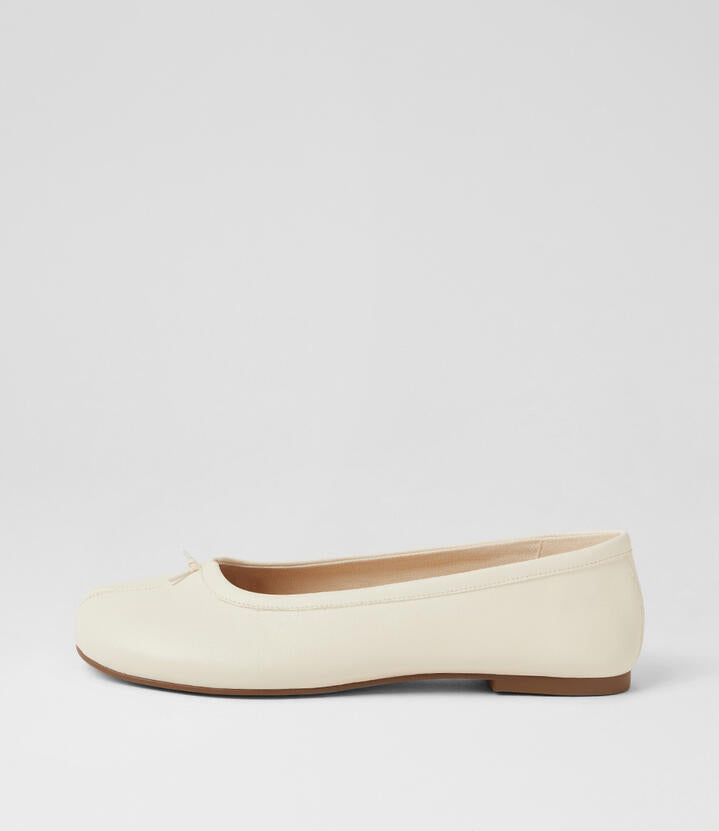 Image of Flats. Product name - Tivelle Cream Leather Ballet Flats in Cream colour by brand - MOLLINI
