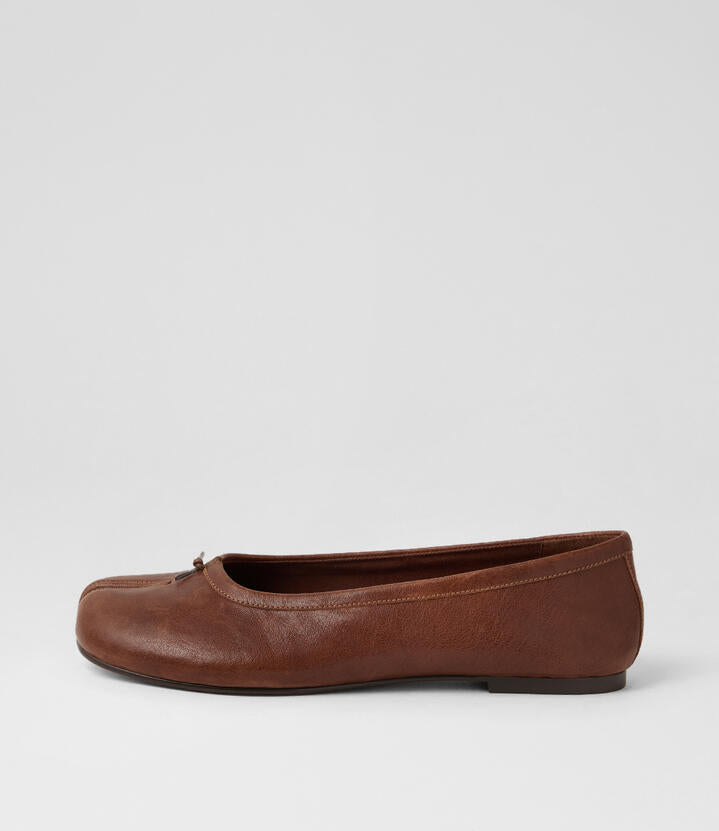 Image of Flats. Product name - Tivelle Choc Leather Ballet Flats in Choc colour by brand - MOLLINI