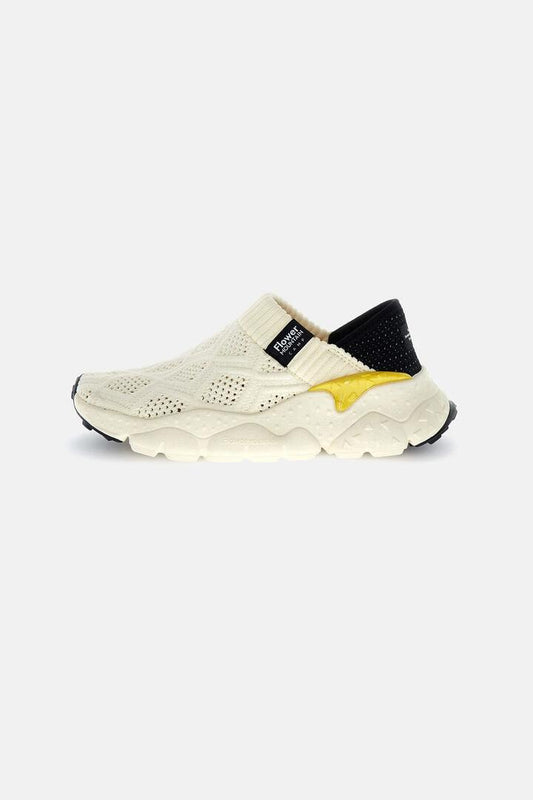 Image of Sandals. Product name - Camp Uni-0N01-0N01 in White colour by brand - Gorman