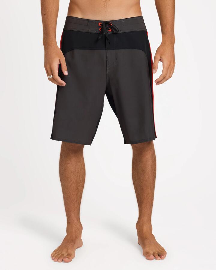 Image of Swimwear. Product name - Billabong Mens M7 Pro 20 21" Boardshorts Raven in Raven colour by brand - Billabong