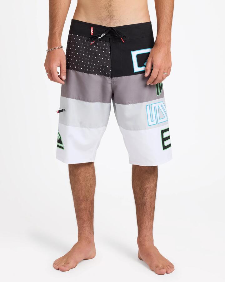Image of Swimwear. Product name - Quiksilver Mens Mo Massive 23" Boardshorts Black in Black colour by brand - Quiksilver