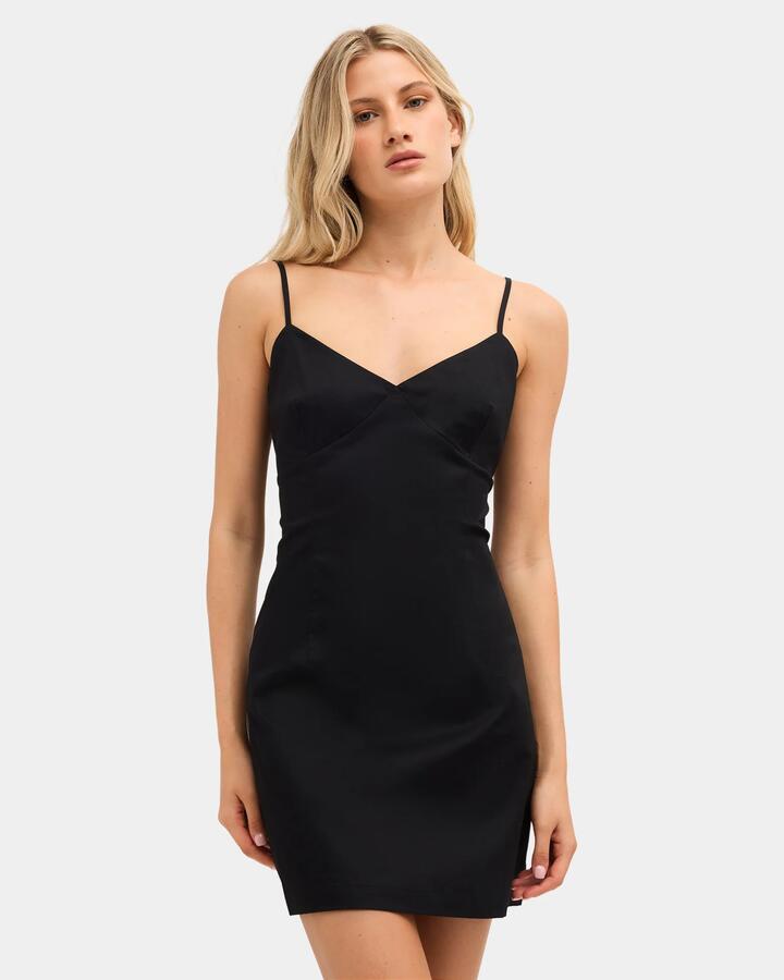 Image of Dresses. Product name - Nunui Womens Viktoria Midi Dress Black in Black colour by brand - Nunui