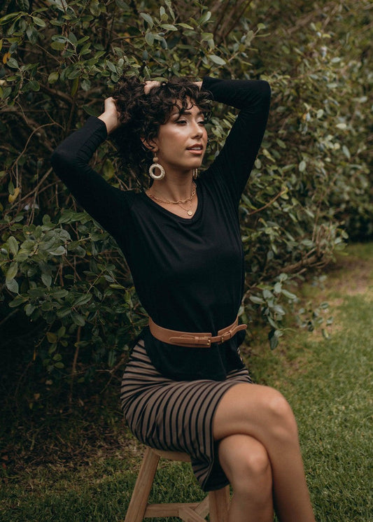 Lou Lou Sia V Neck Bamboo Longsleeve Top (Black)