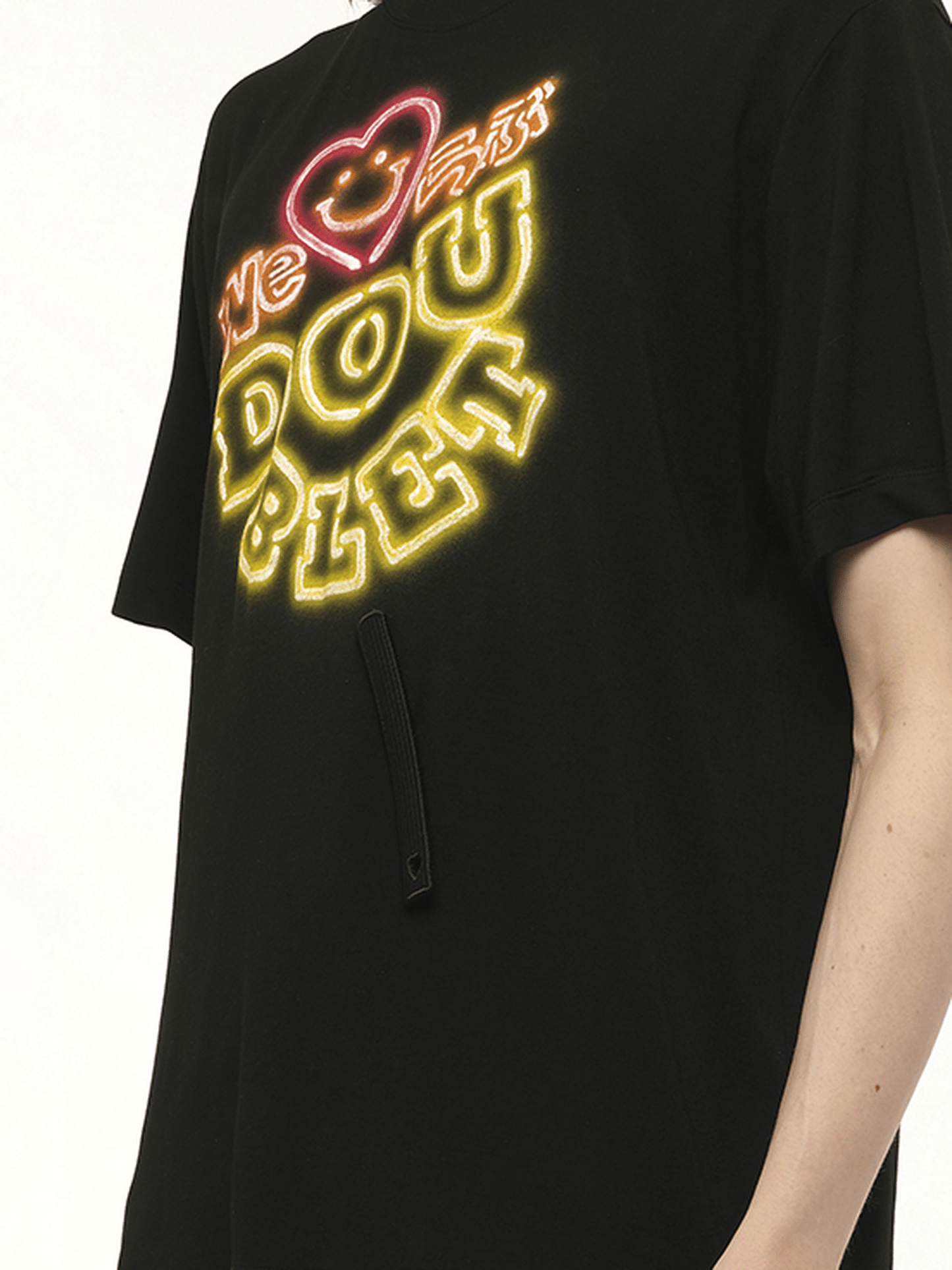 Big Doublet Neon Paint Fan Service T-Shirt (Black)