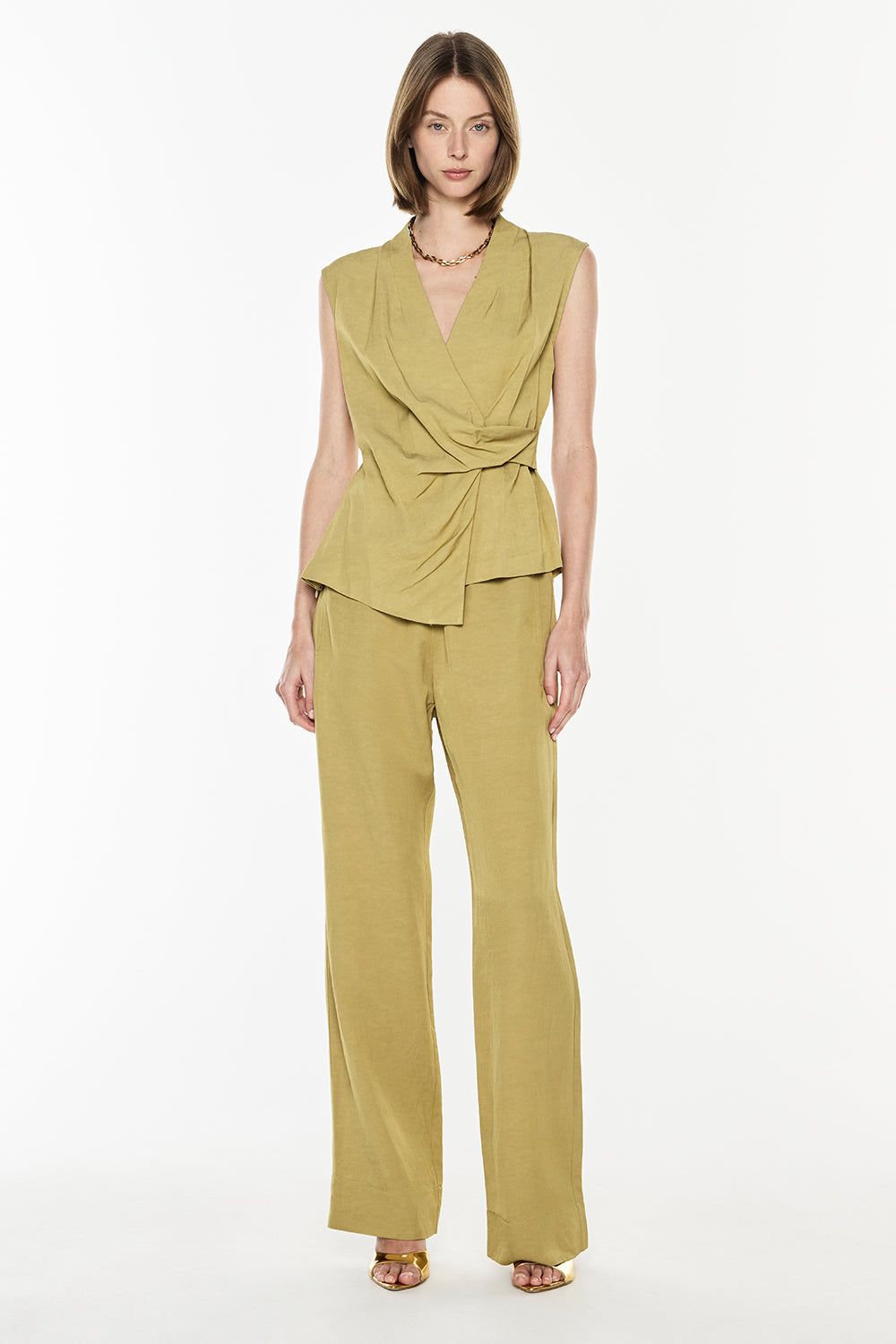 Final Note Pull On Pant (Khaki Gold)