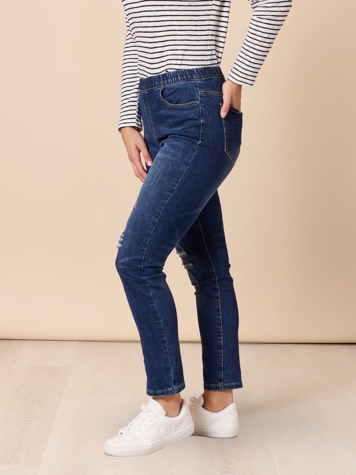 Threadz LA Stretch Pull On Jean (Dark Denim)