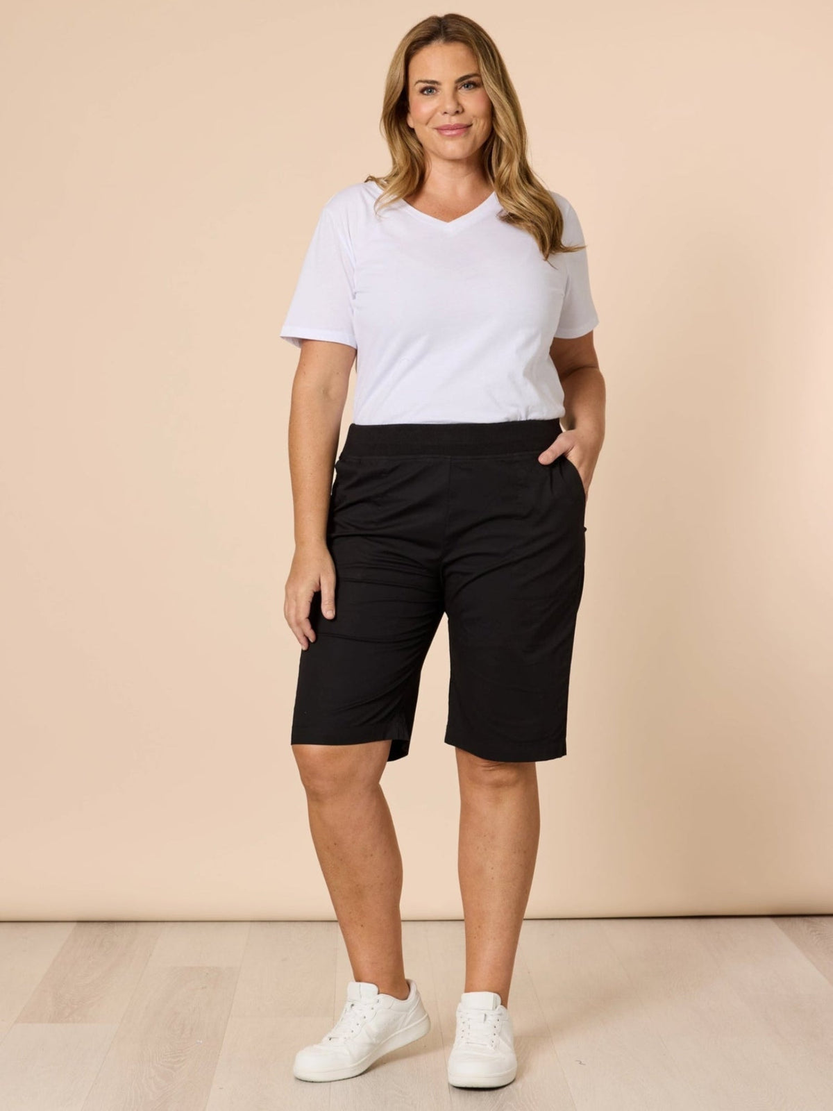 Threadz Santorini Cotton Pull On Short (Black)