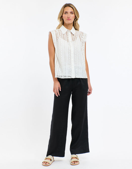 Casey Embroidered Top - (White)