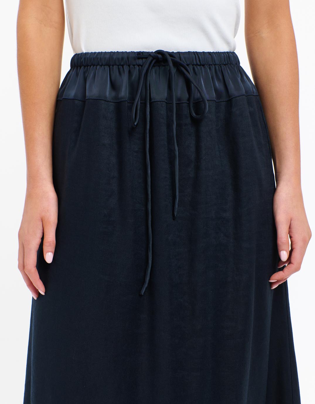 365 Days Maison Skirt (Navy)