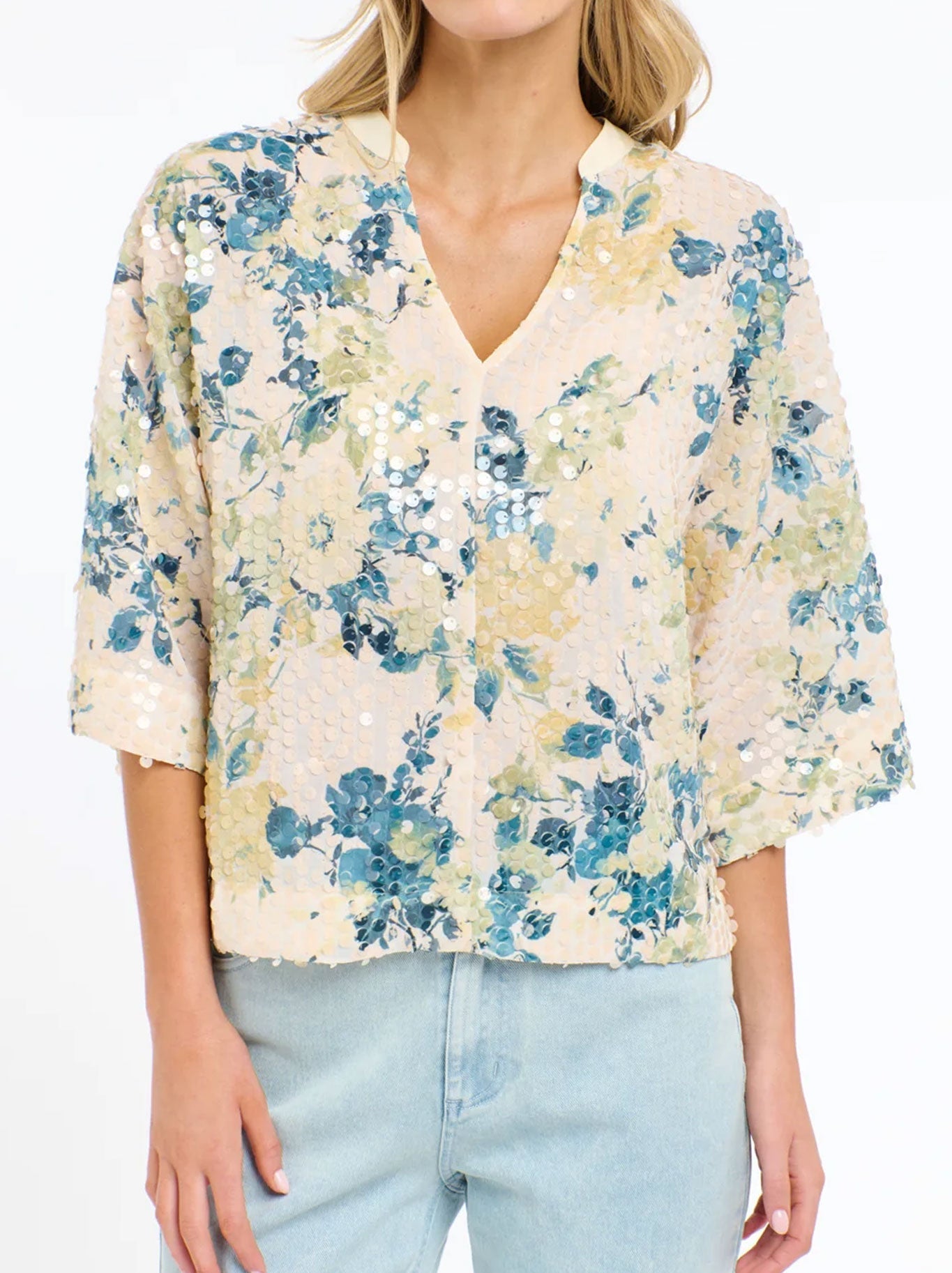 Image of a model wearing Tops. Productname: 365 DAYS GEISHA TOP in Floral colour by brand - 365 DAYS