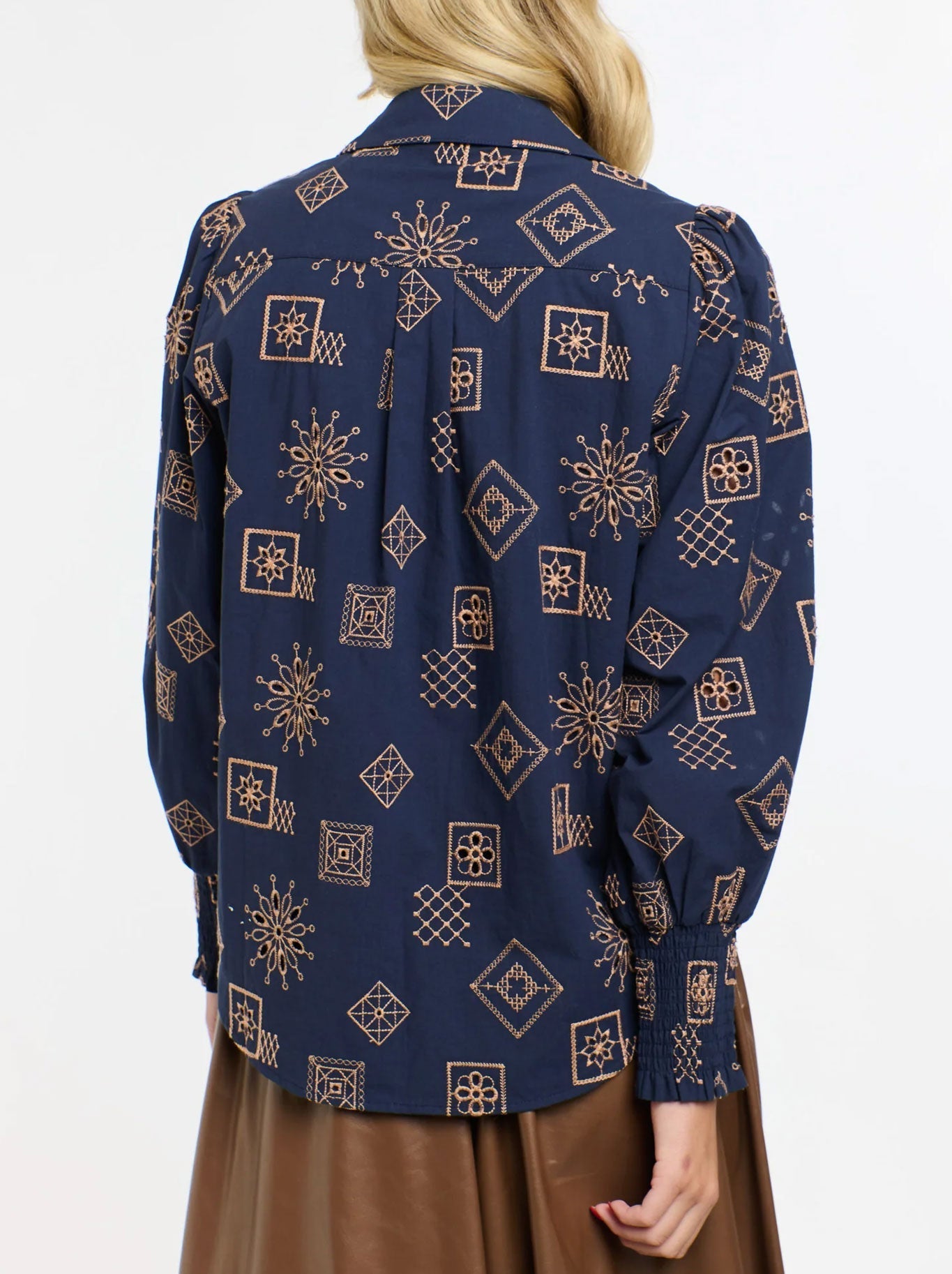 365 DAYS MANDALA SHIRT (Indigo)