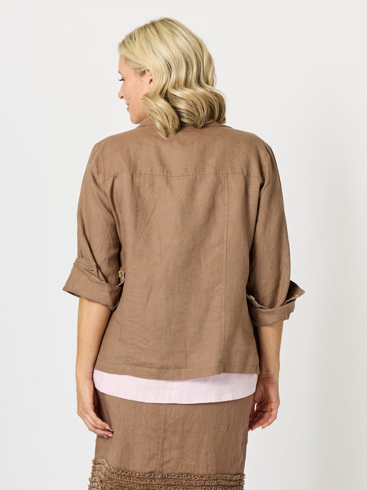 Gordon Smith Danielle Cropped Linen Blazer (Mocha)