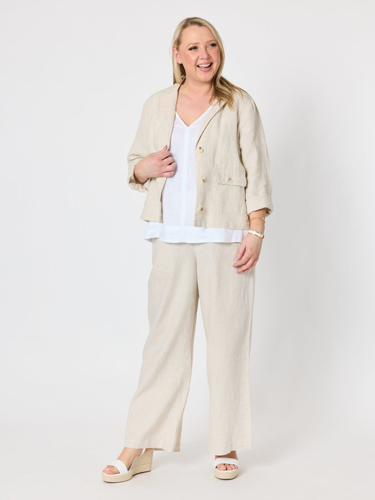 Gordon Smith Danielle Cropped Linen Blazer (Natural)