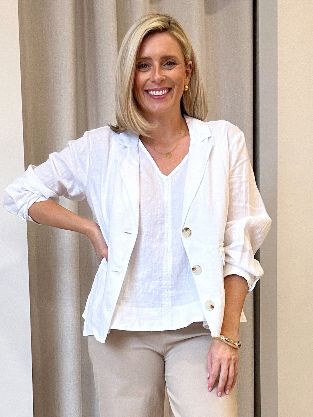Image of Coats & Jackets. Product name - Danielle Cropped Linen Blazer White in White colour by brand - Gordon Smith