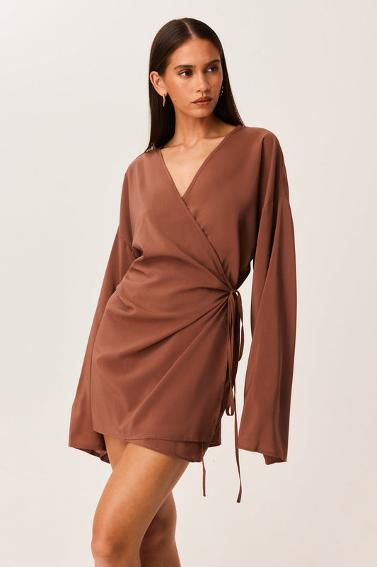 SNDYS BREE WRAP MINI DRESS (Mocha)