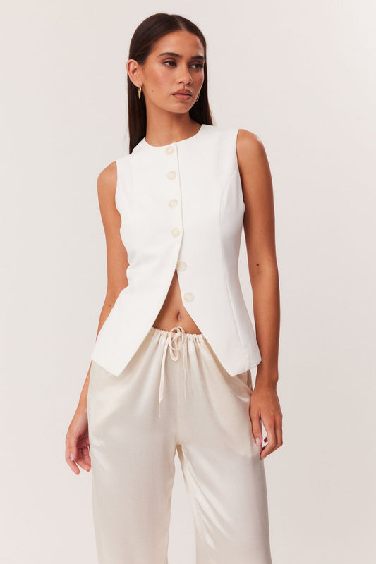 Image of Coats & Jackets. Productname: SNDYS EMILIANA TOP in White colour by brand - SNDYS