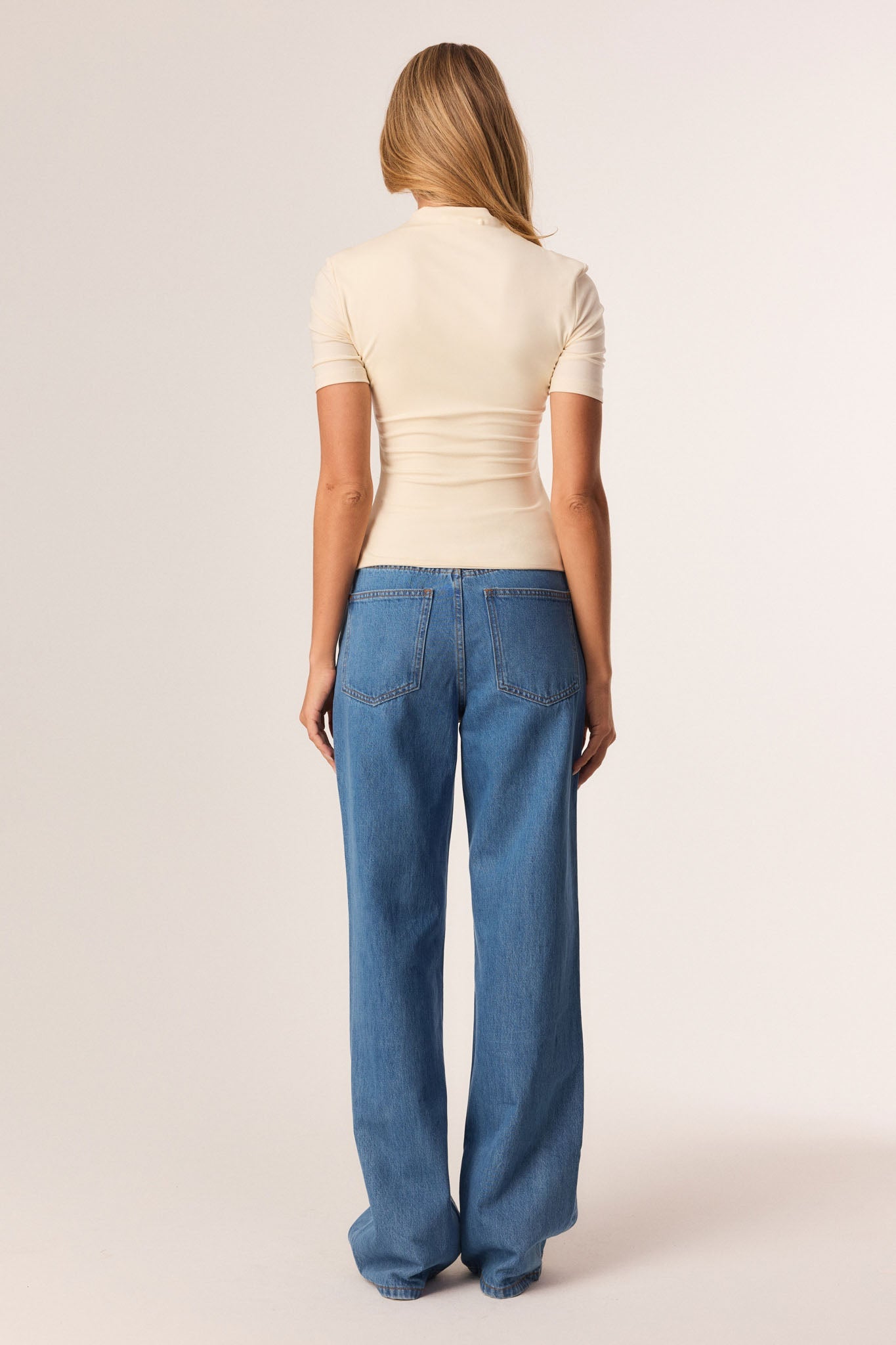 SNDYS HART TOP (Cream)