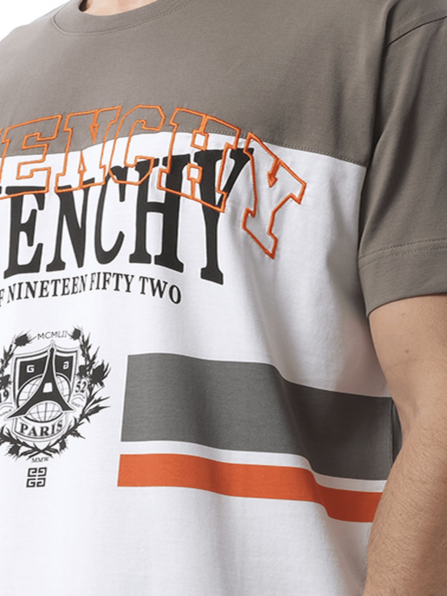 GIVENCHY College Print Stripes Logo T-Shirt (Grey)