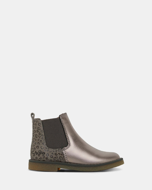 Image of Boots. Productname: Chelsea II Junior Pewter Metallic Leather in Pewter Metallic Leather colour by brand - Clarks