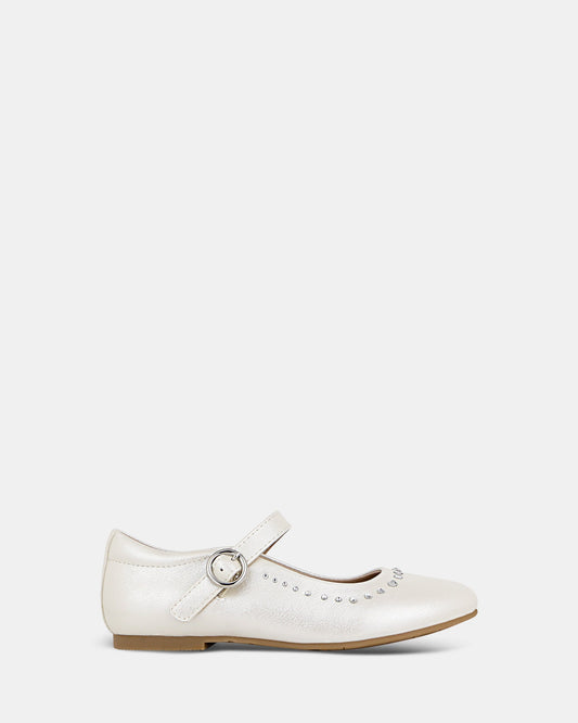 Image of Footwear. Productname: Aubrey Senior White Pearl in White Pearl colour by brand - Clarks