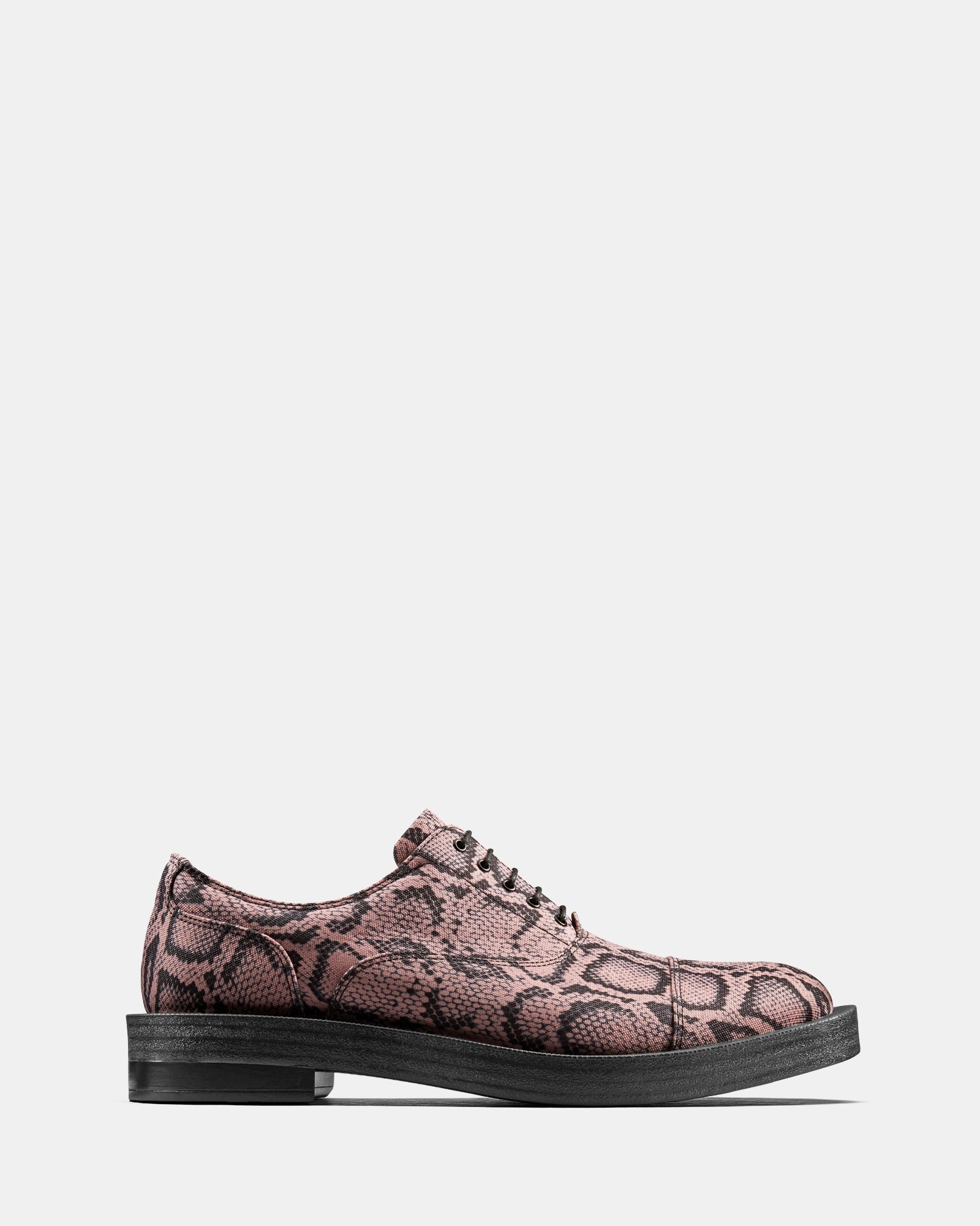 Image of Footwear. Productname: Cur Oxford 2 M Rose Textile in Rose Textile colour by brand - Clarks