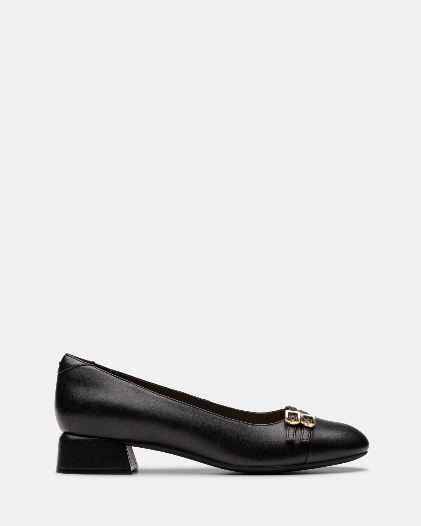 Image of Footwear. Productname: Daiss30 Court Black Leather in Black Leather colour by brand - Clarks