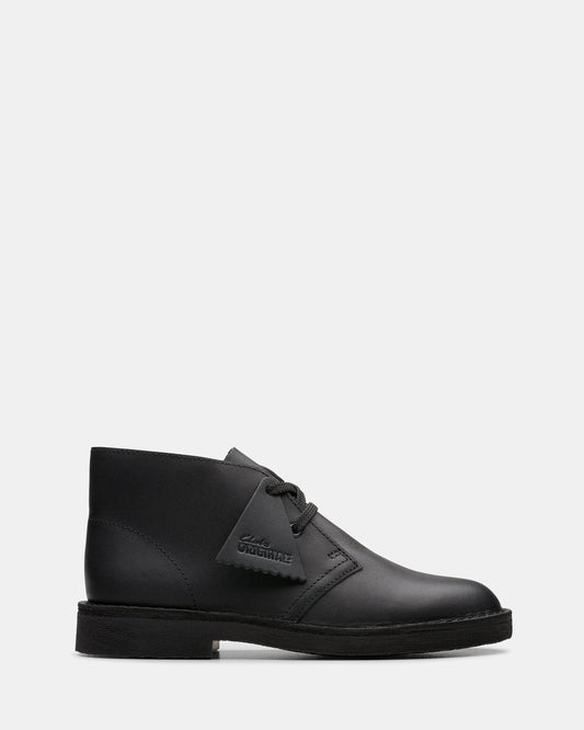 Image of Boots. Productname: DESERT BOOT OLDER KIDS Black Leather in Black Leather colour by brand - Clarks Originals