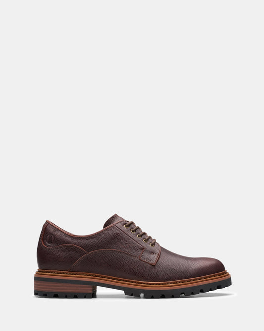 Image of Footwear. Productname: Clarkridge Lo Brn Scotch Grain in Brn Scotch Grain colour by brand - Clarks
