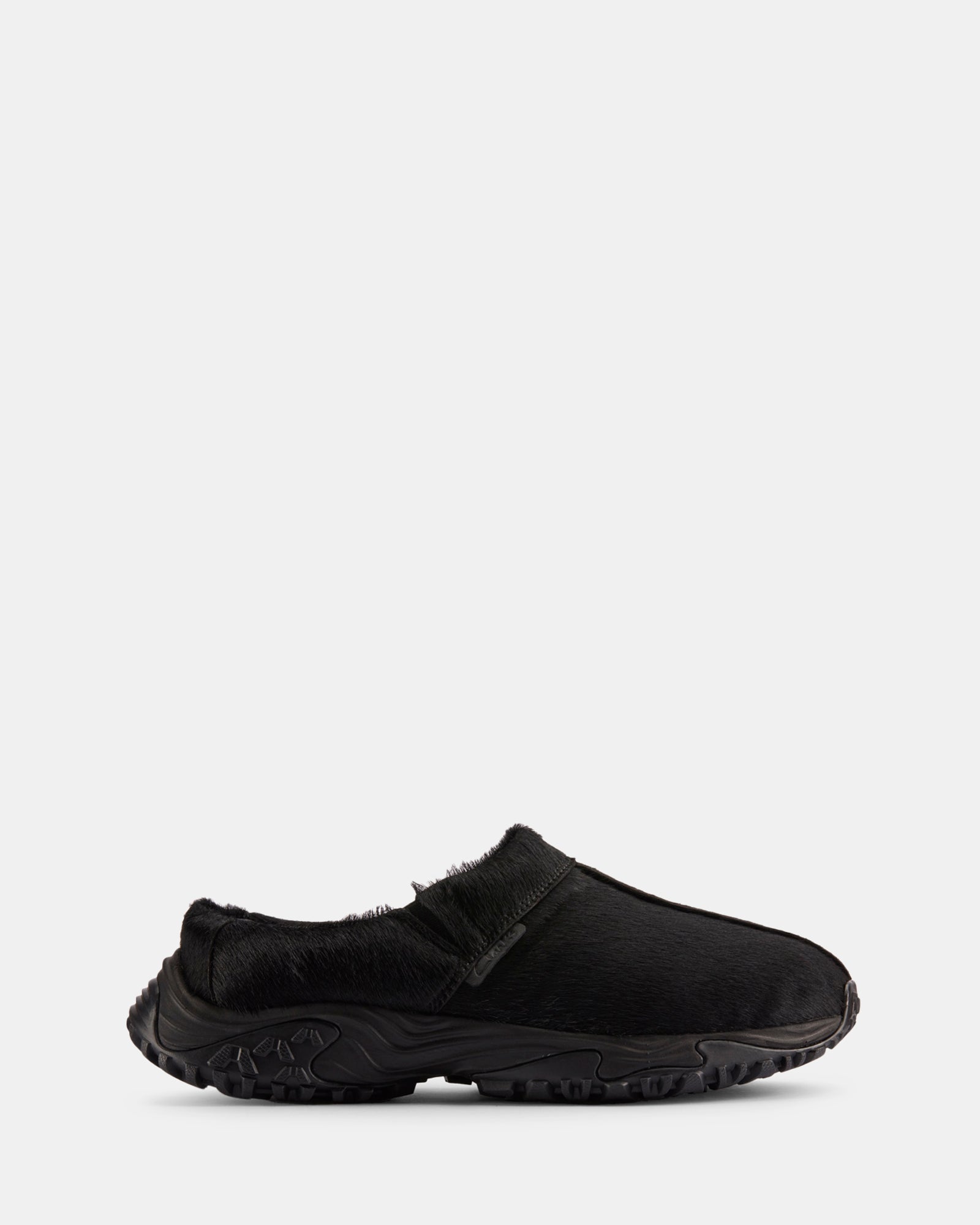 Image of Slippers. Productname: Cur Clog 1 M Black Interest Leather in Black Interest Leather colour by brand - Clarks