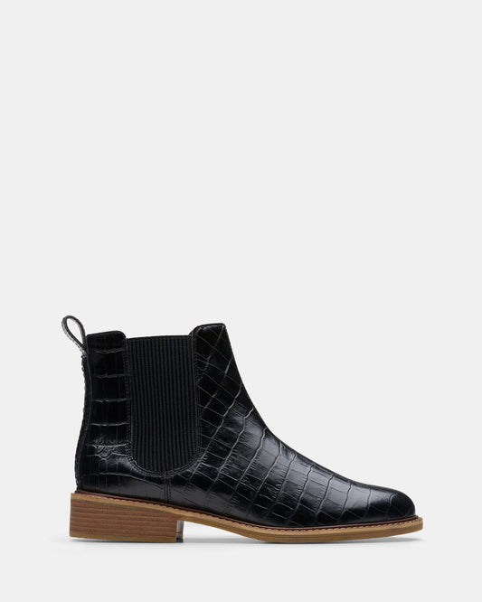 Image of Boots. Productname: Cologne Arlo2 Black Croc in Black Croc colour by brand - Clarks