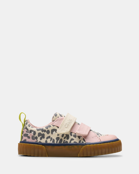 Image of Sneakers. Productname: Foxing Vibe T. Ecru Canvas in Ecru Canvas colour by brand - Clarks