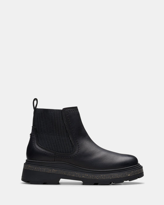 Image of Boots. Productname: Hencroftstepwp Black Leather in Black Leather colour by brand - Clarks