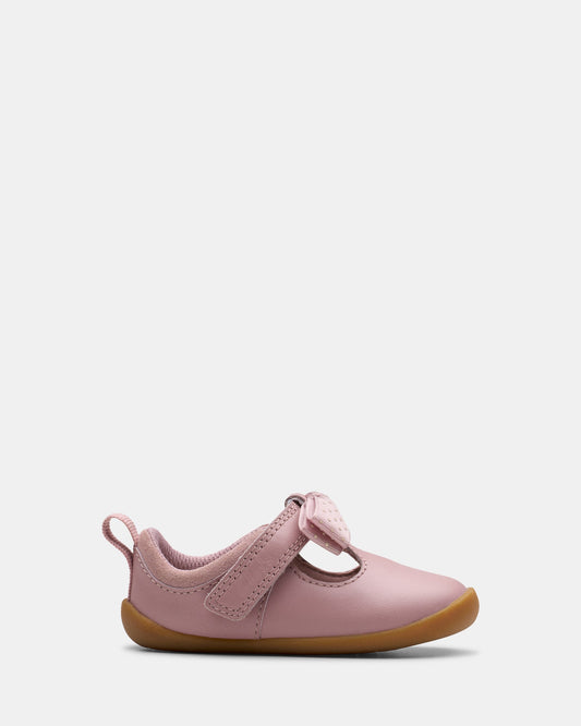 Image of Footwear. Productname: Roamer Trim T. Dusty Pink in Dusty Pink colour by brand - Clarks