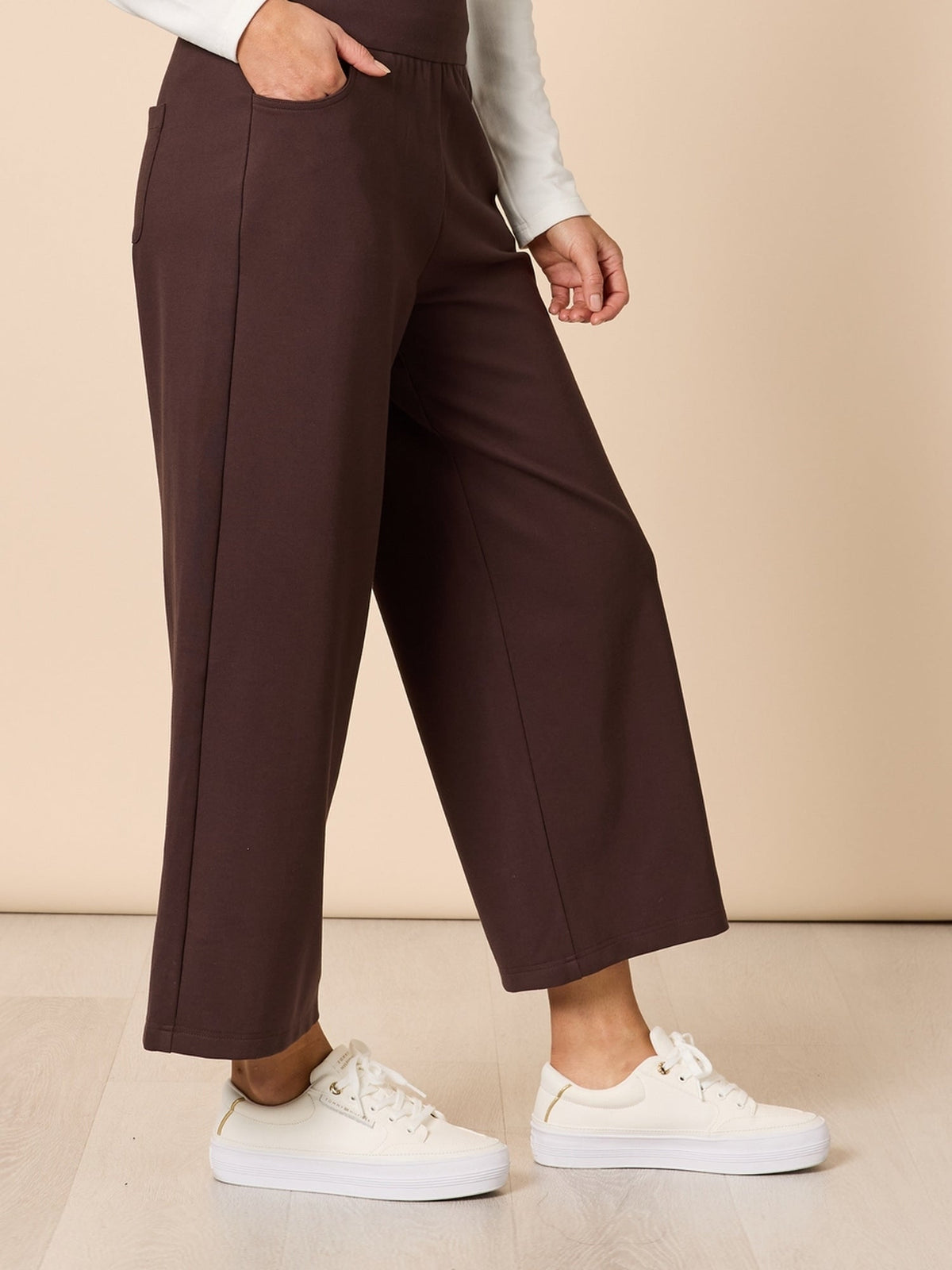 Clarity Kimmy Ponti Wide Leg Pant (Coffee)