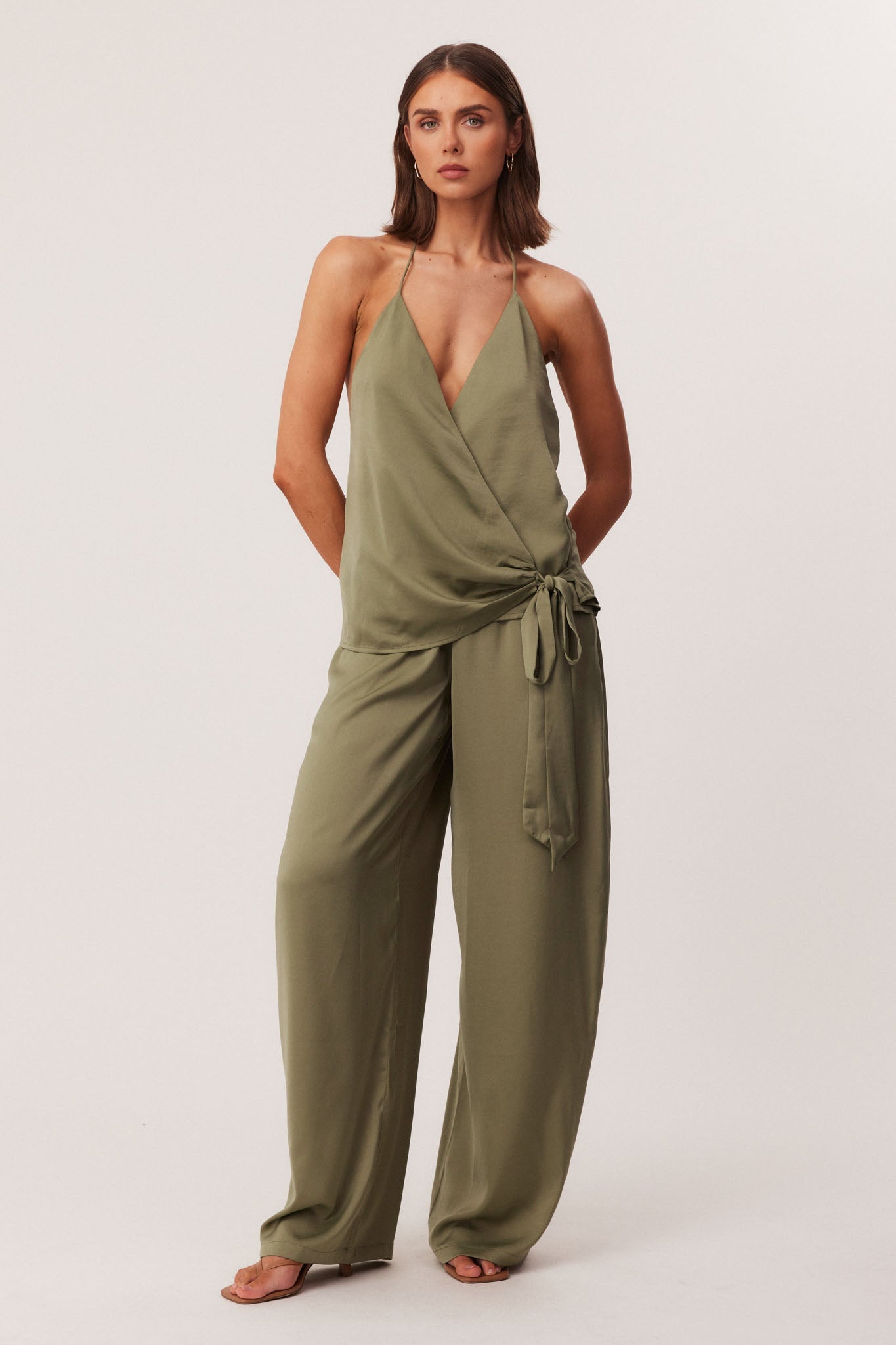 SNDYS ROSEWOOD HALTER TOP (Olive)