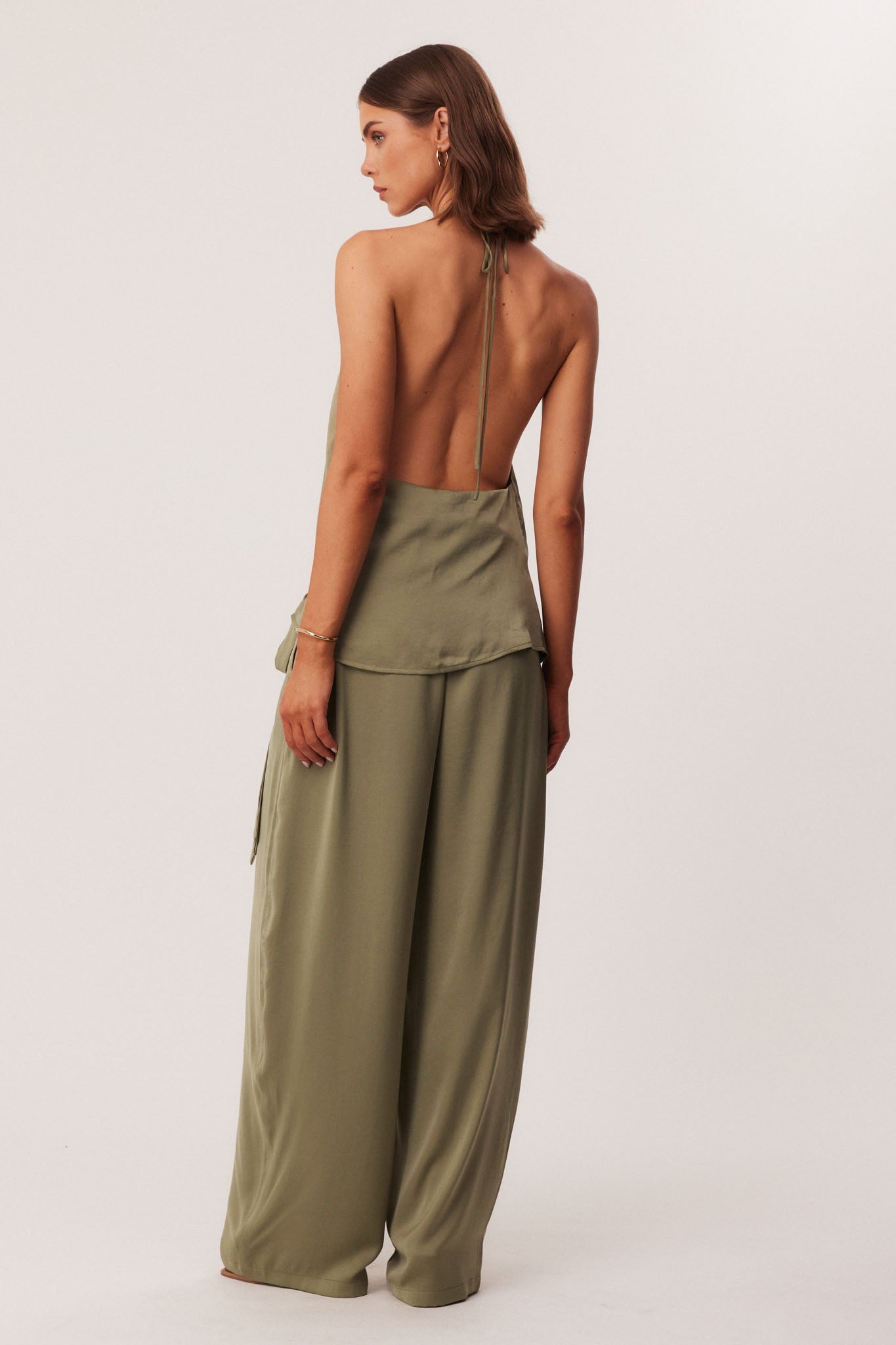 SNDYS ROSEWOOD HALTER TOP (Olive)