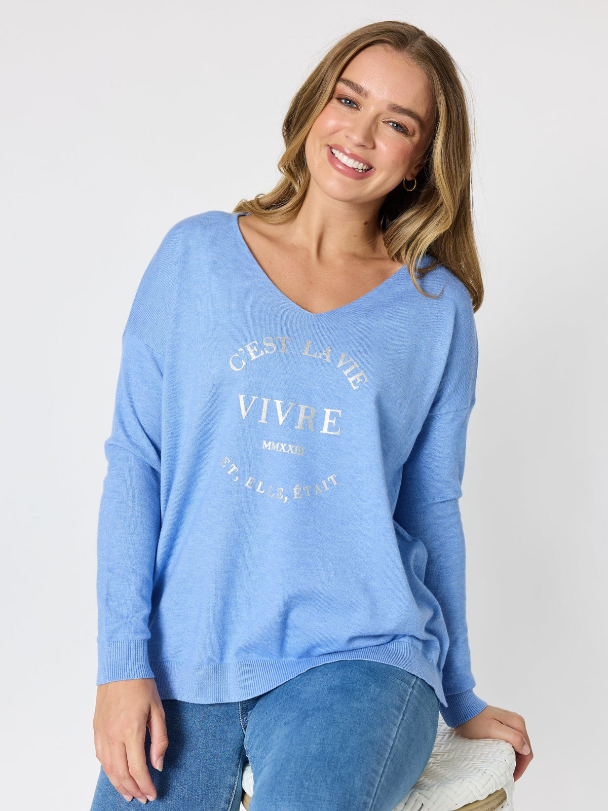 Threadz Cest La Vie Sweatshirt (Sky Blue)