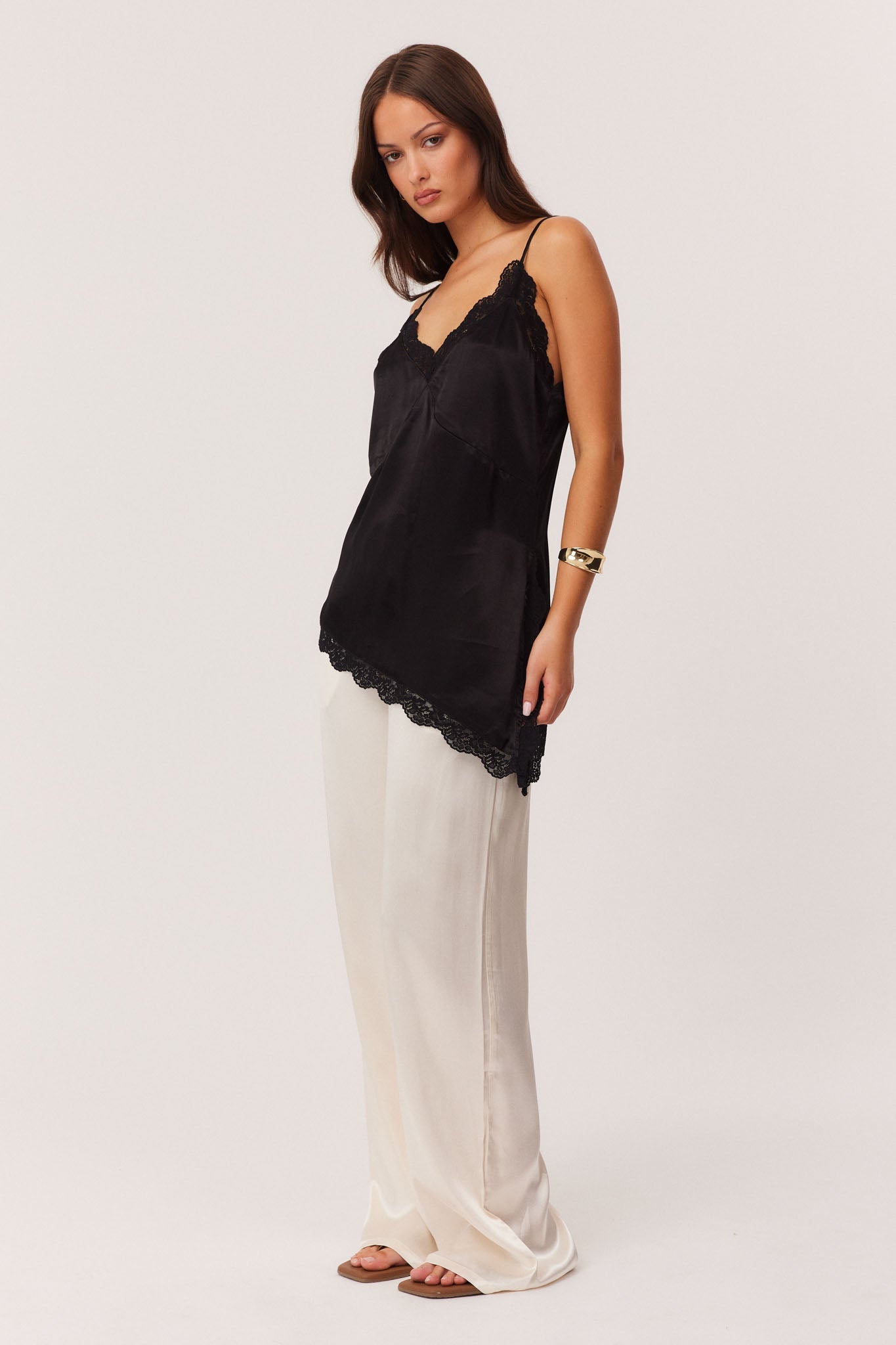 SNDYS TONI CAMI TOP (Black)