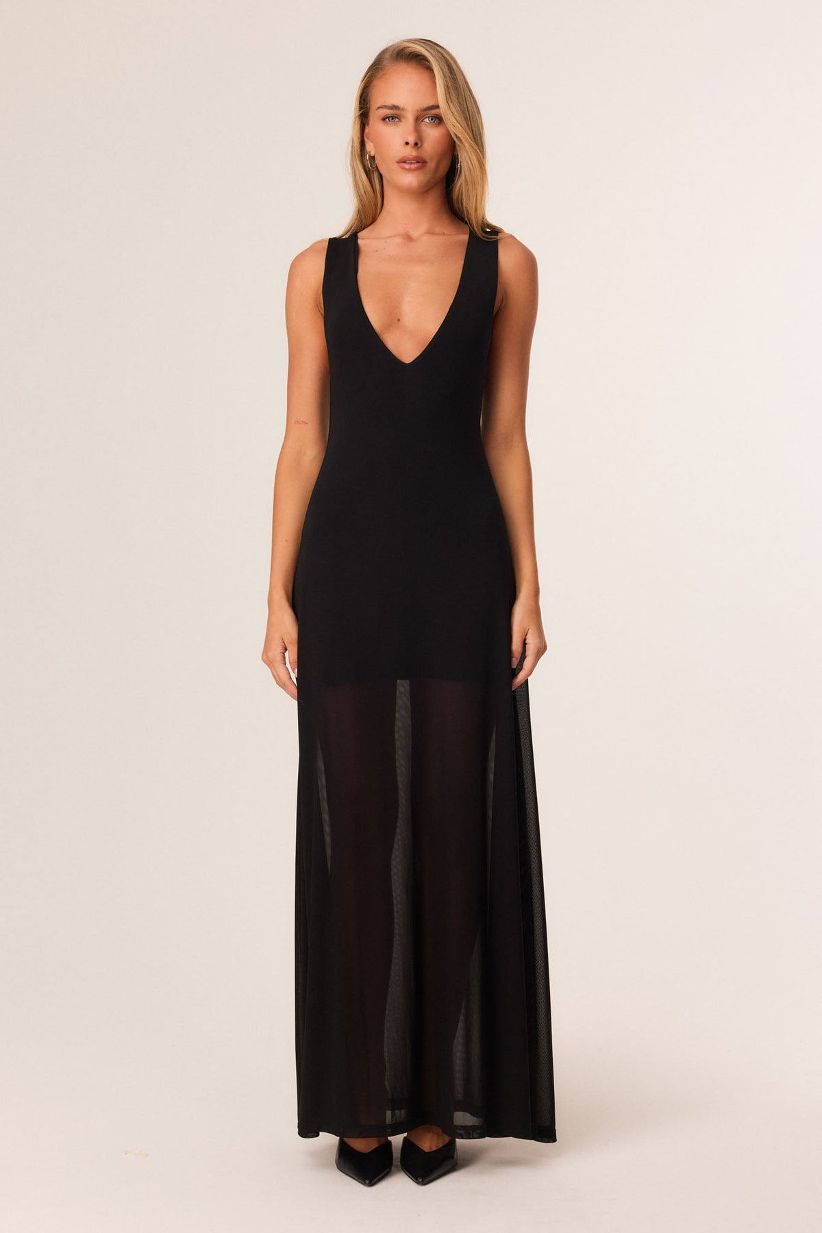 SNDYS CHELSEA MAXI DRESS (Black)
