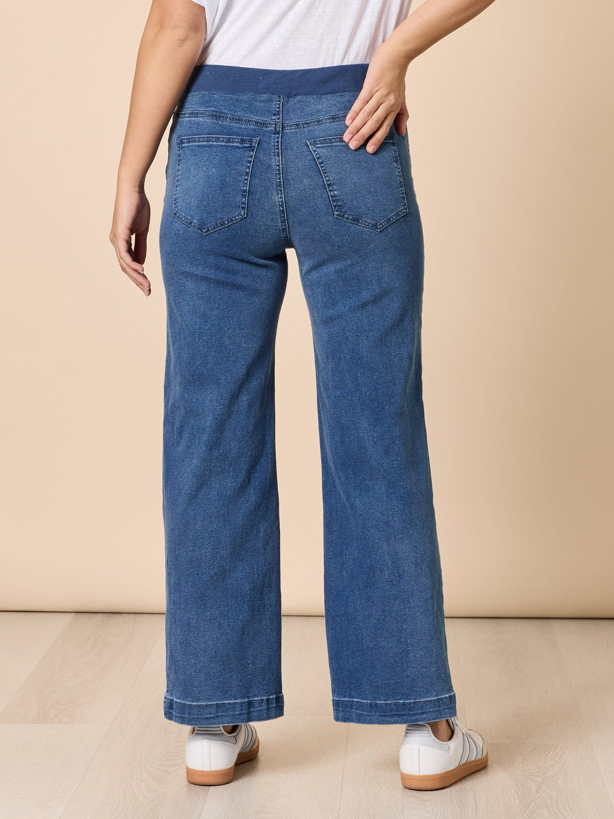 Threadz Maddy Pull on Wide Leg Jean (Denim)