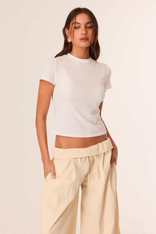 Image of T-Shirts. Productname: SNDYS HENNY BABY TEE in White colour by brand - SNDYS