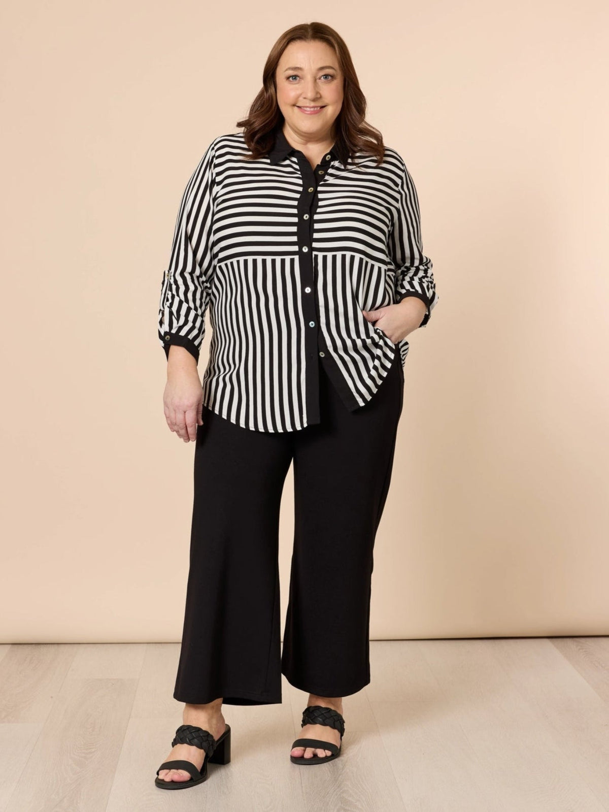 Threadz Emmie Shirt (Black/White)