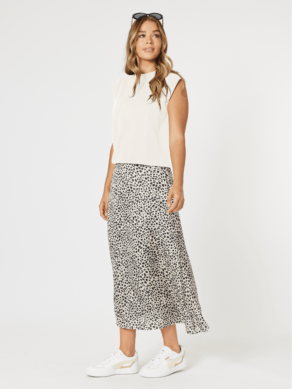 Threadz Shelly Knit (White)