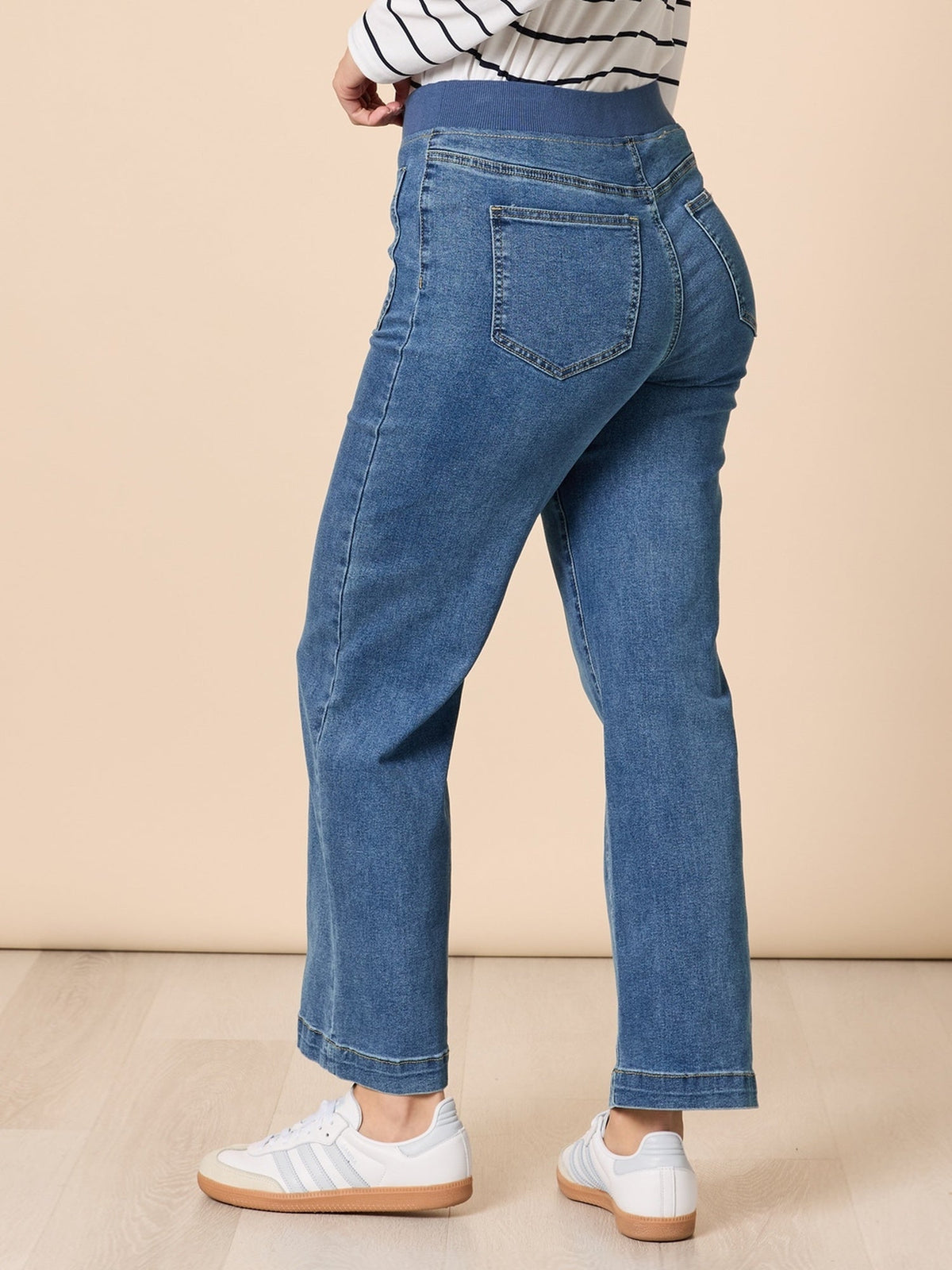 Threadz Carpenter Stretch Wide Leg Jean (Washed Denim)